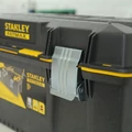 Stanley FatMax 23&quot; szerszámosláda IP53 védelemmel.