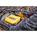 DEWALT DCPS660N-XJ POWERSHIFT akkus döngölőbéka, akku és töltő nélkül.