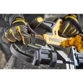DEWALT DCS378N-XJ 18V akkumulátoros szalagfűrész akku és nélkül, 83 mm-es vágás szélességgel.