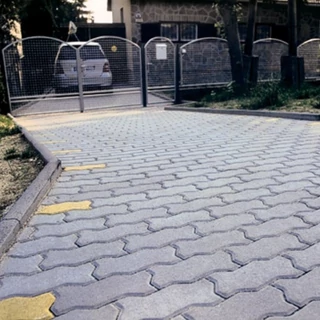 KK Kavics Beton - Térkő, terasz burkoló, kerti lap, falazókő, rézsűkő, szegély rendszerek, kövek  - LEJÁRT! -